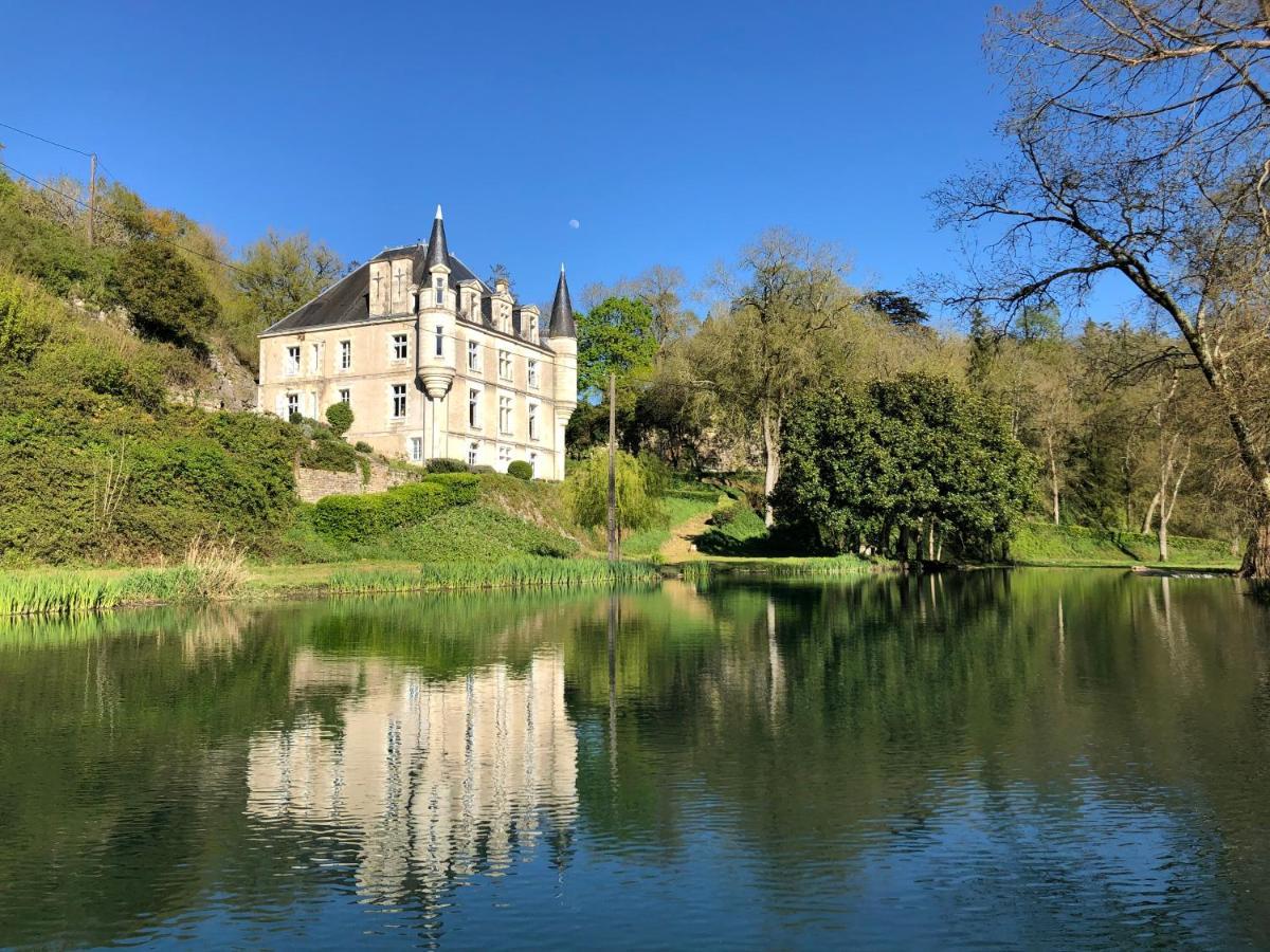 Chateau Des Loups - Les Pommiers Echire Екстер'єр фото