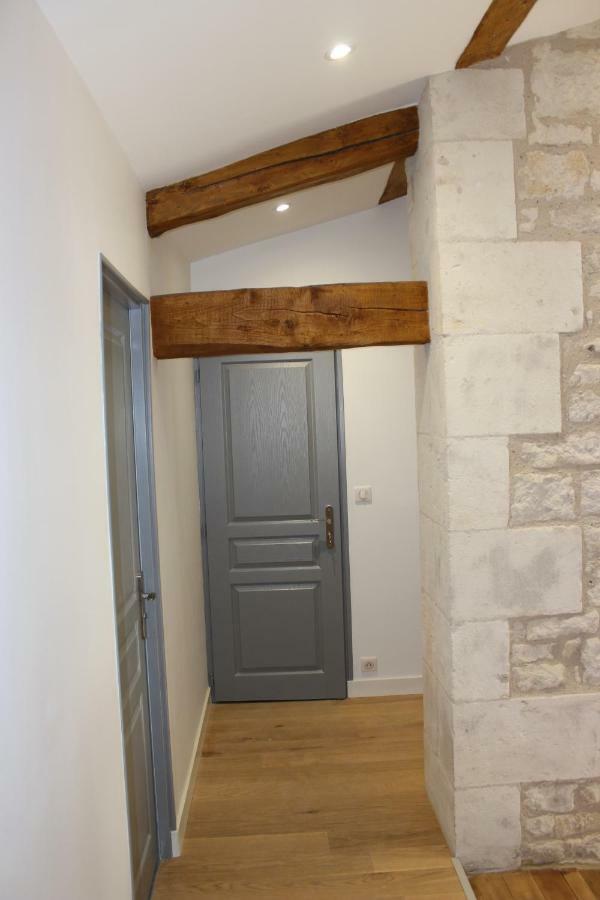 Chateau Des Loups - Les Pommiers Echire Екстер'єр фото
