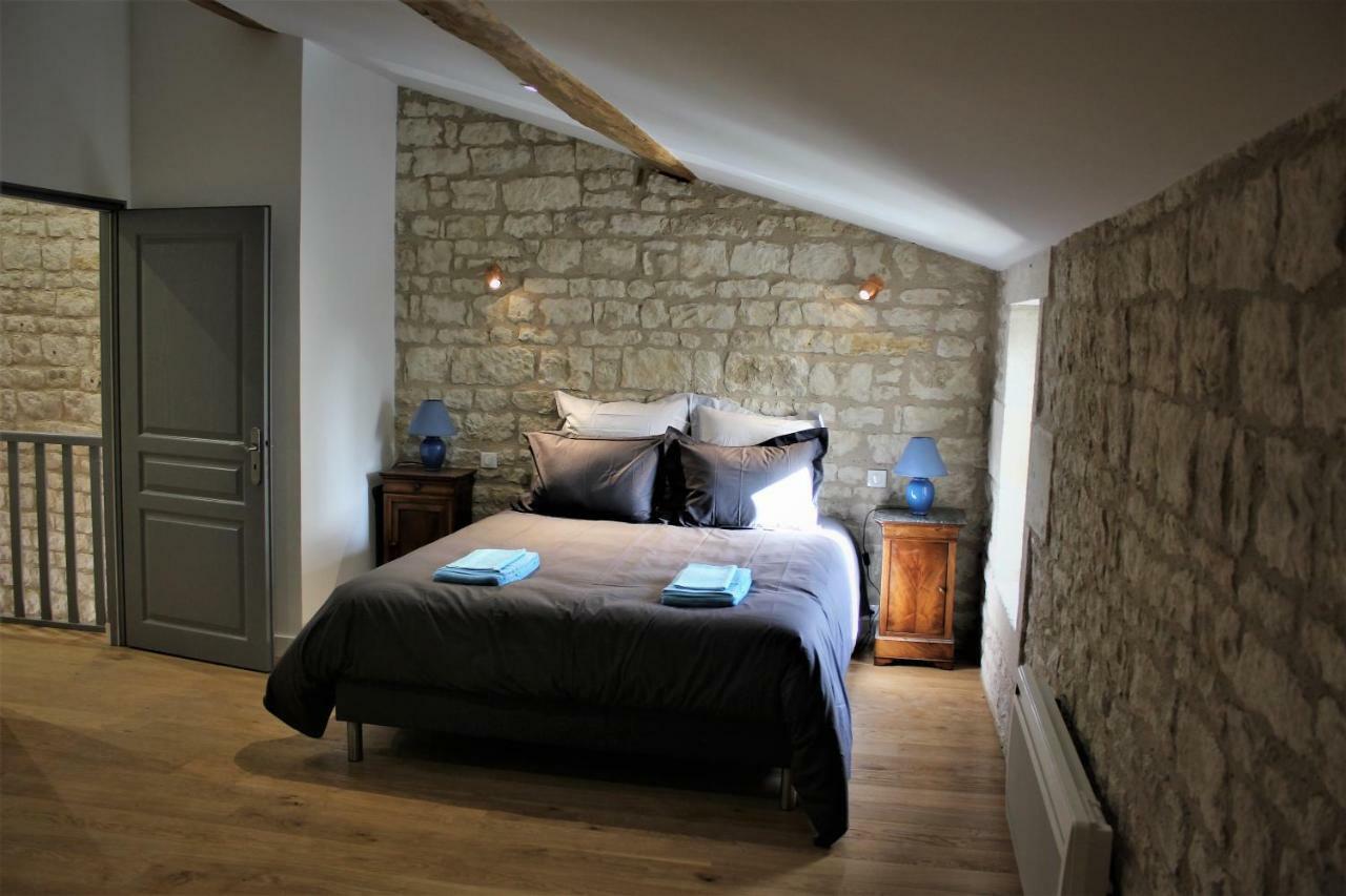 Chateau Des Loups - Les Pommiers Echire Екстер'єр фото