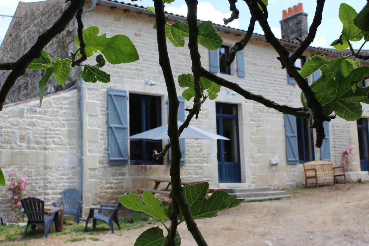 Chateau Des Loups - Les Pommiers Echire Екстер'єр фото